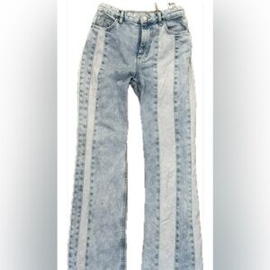 Bershka Deconstructed High Rise Flare Cotton Lightwash Denim Jeans Women’s 4 EUC